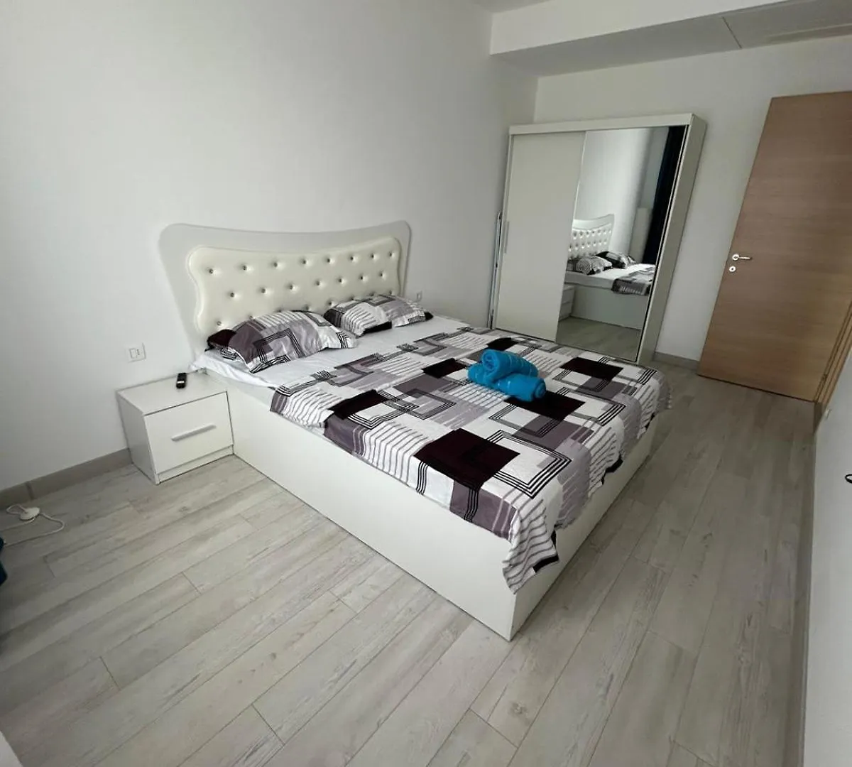 Aparthotel Oasis Bucharest